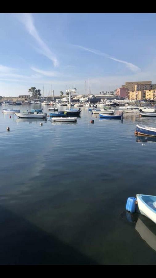 Appartamento Rosy Monolocale nel Centro Storico di Torre Annunziata di Fronte Scavi Oplonti Esterno foto